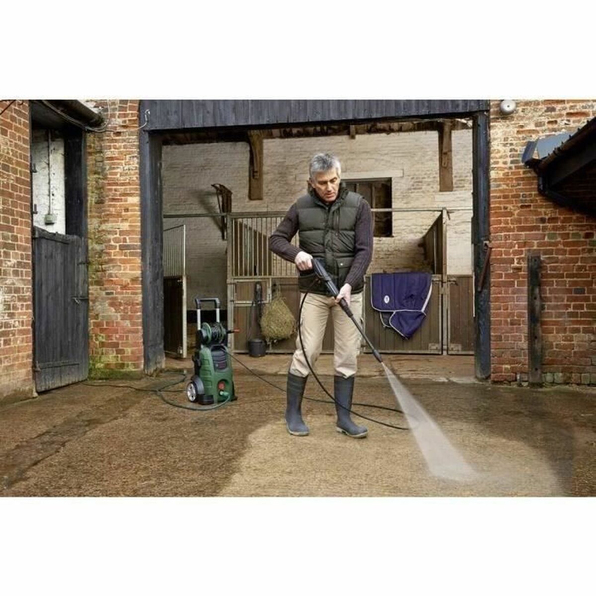 Nettoyeur haute pression BOSCH Advancedaquatak 140 2100 W 140 bar 450 L/H - 4