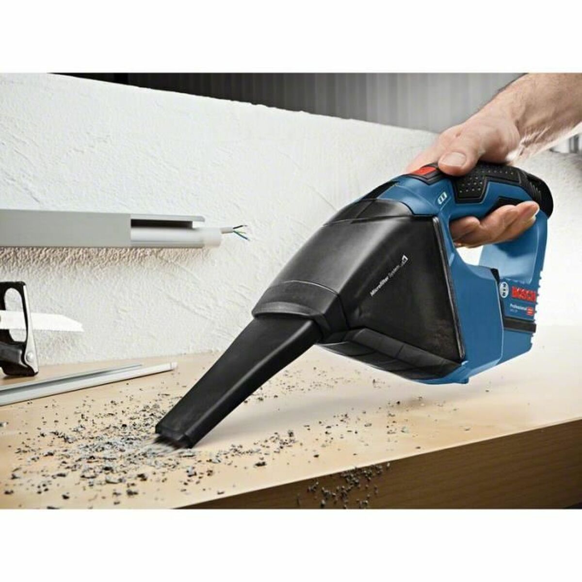 Aspirateur à main BOSCH 0 601 9E3 003 - 3