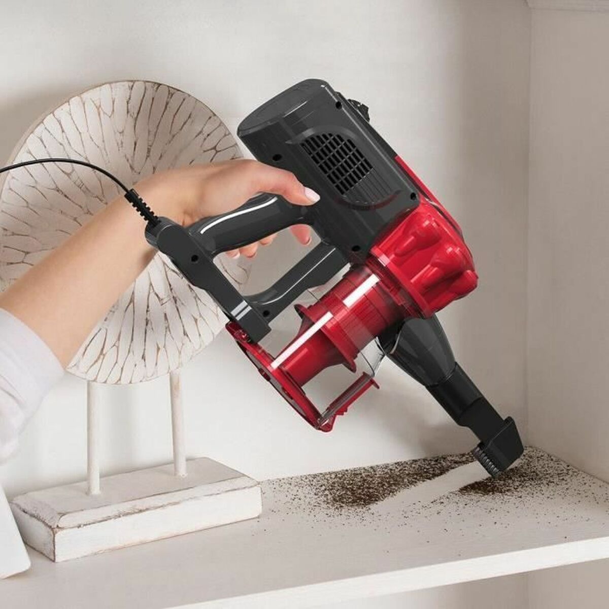 Aspirateur balai Livoo - 6
