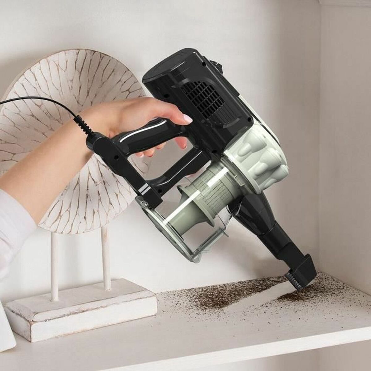 Aspirateur balai Livoo - 5
