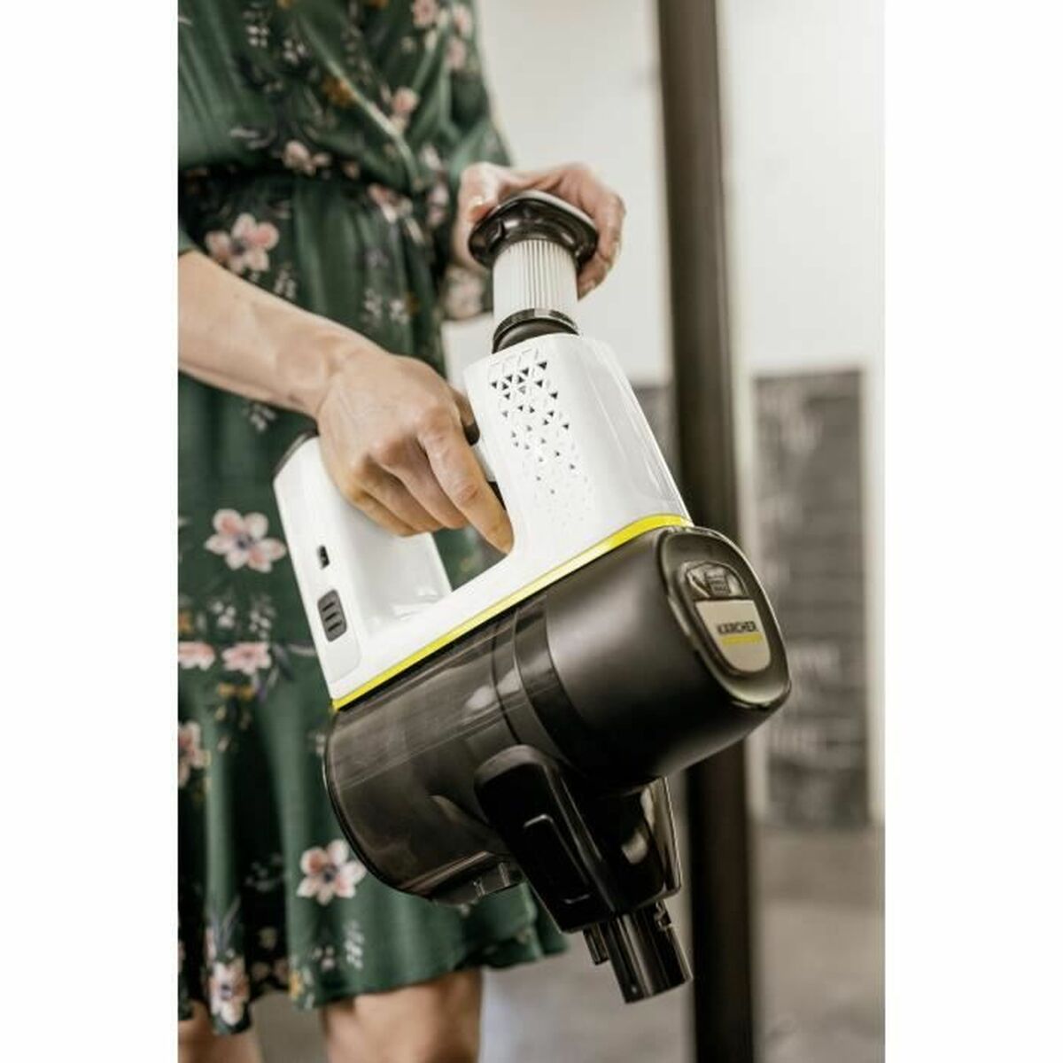 Aspirateur balai Kärcher VC 6 250 W - 2