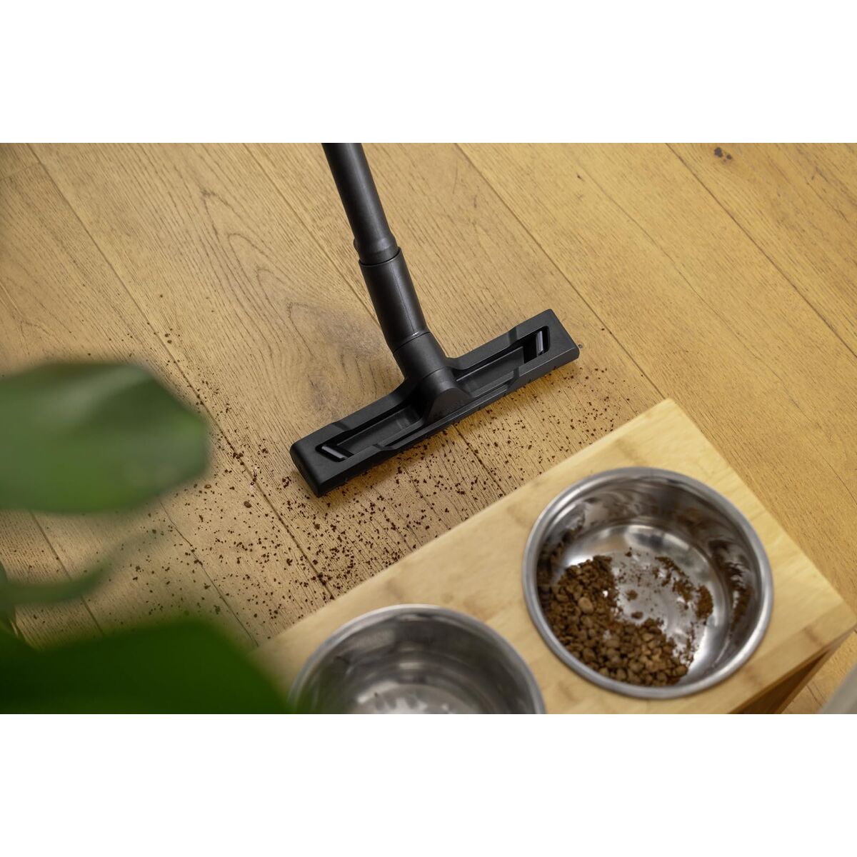 Aspirateur Kärcher SE4 Blanc 1000 W - 5