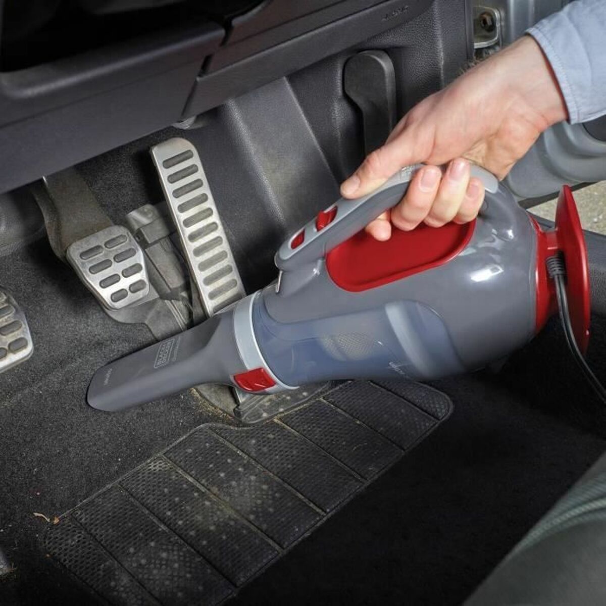 Aspirateur à main Black & Decker - 4