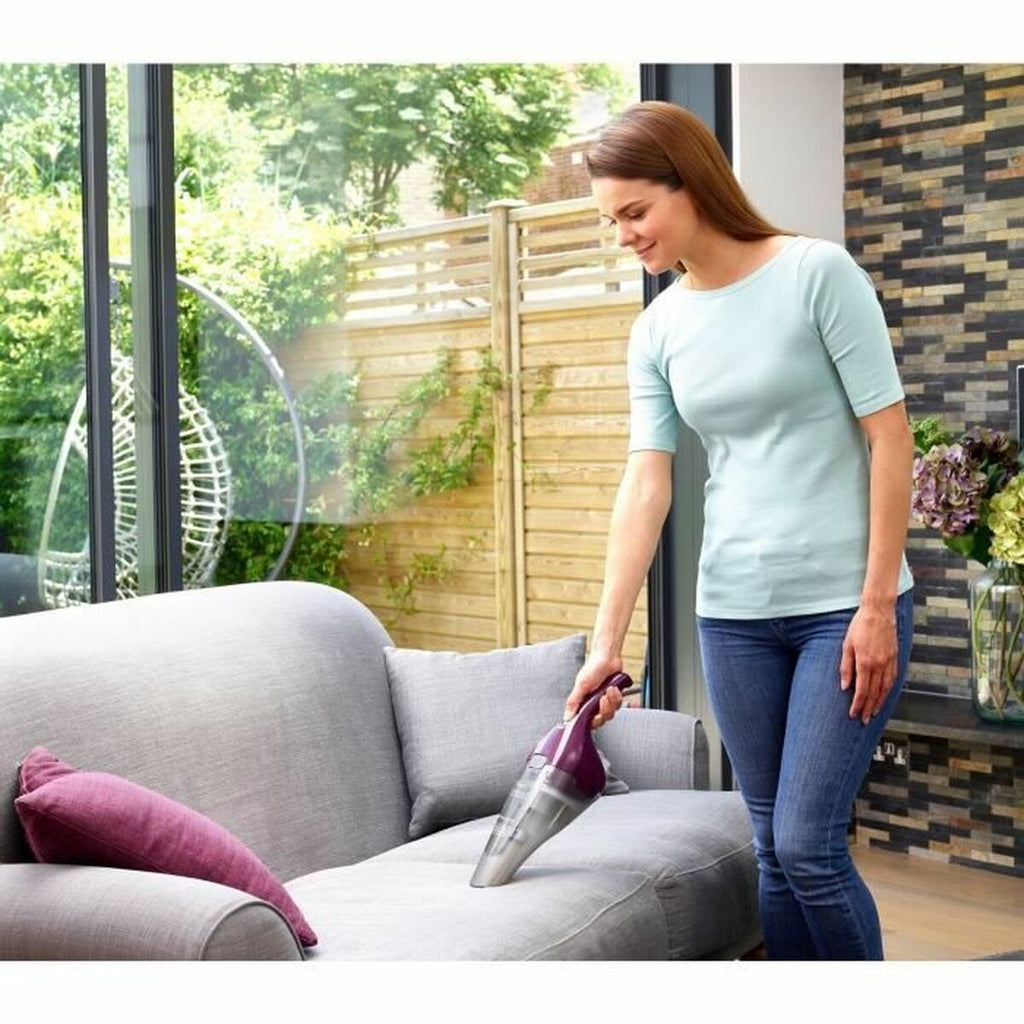 Aspirateur à main Black & Decker - 6