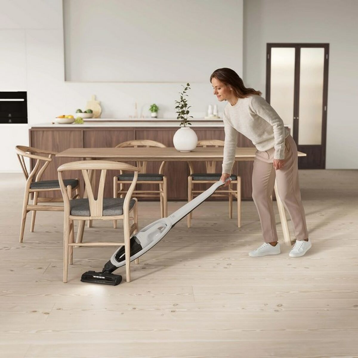 Aspirateur balai Electrolux ES52CB18SH - 7