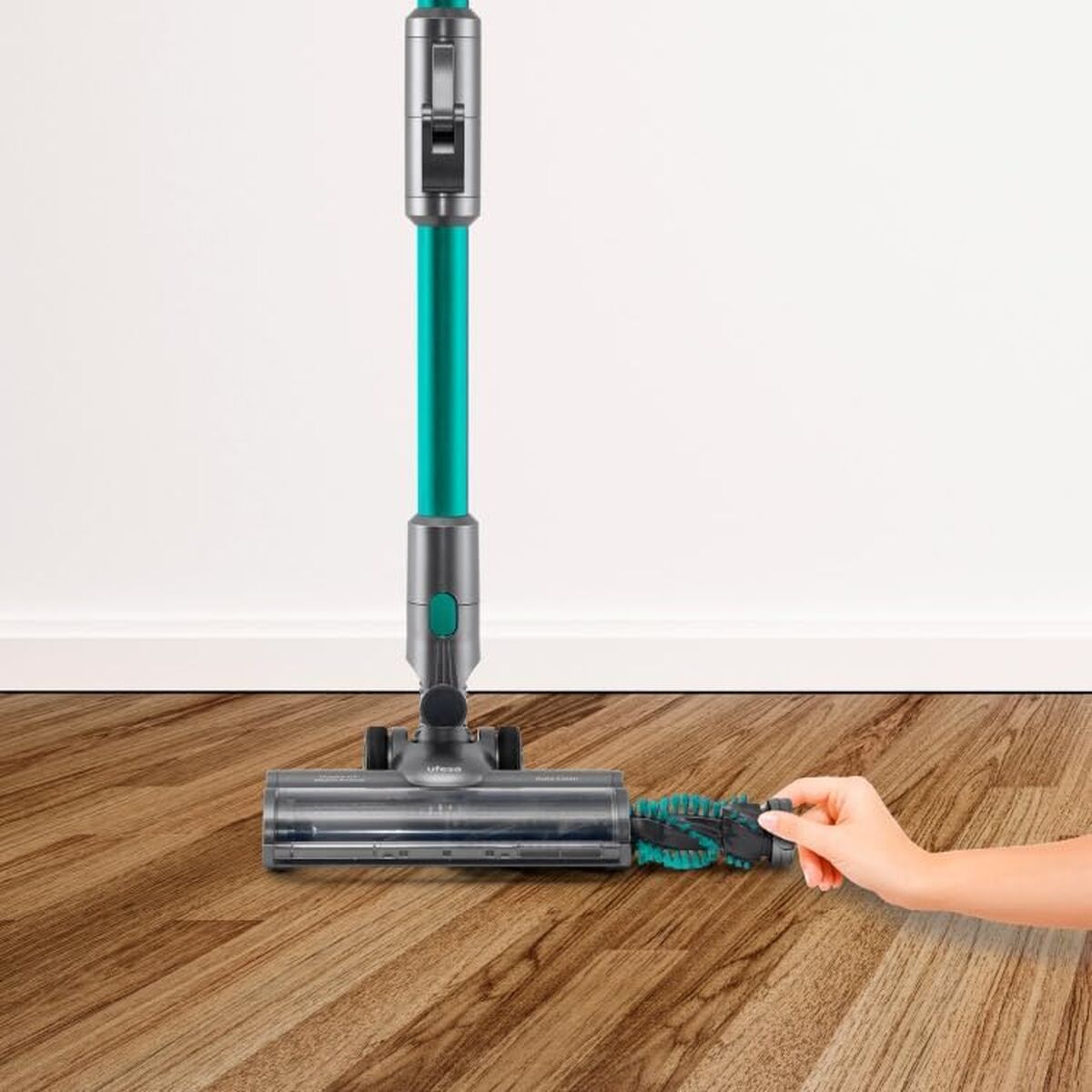 Aspirateur balai UFESA 81406211 - 4