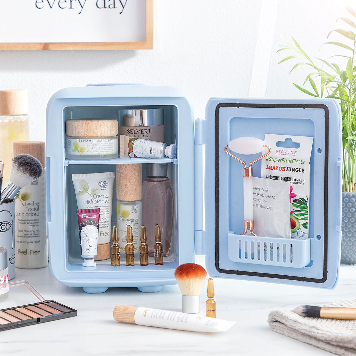 Mini Réfrigérateur à Cosmétiques Frecos InnovaGoods - 3